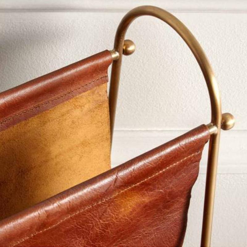 Porte-revues en métal et cuir, - Lighting And Decor Magazine avis et prix